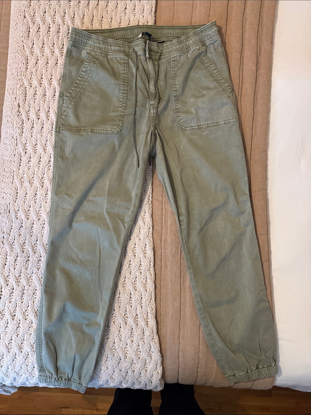 American Eagle Outfitters Olive Green Drawstring Joggers